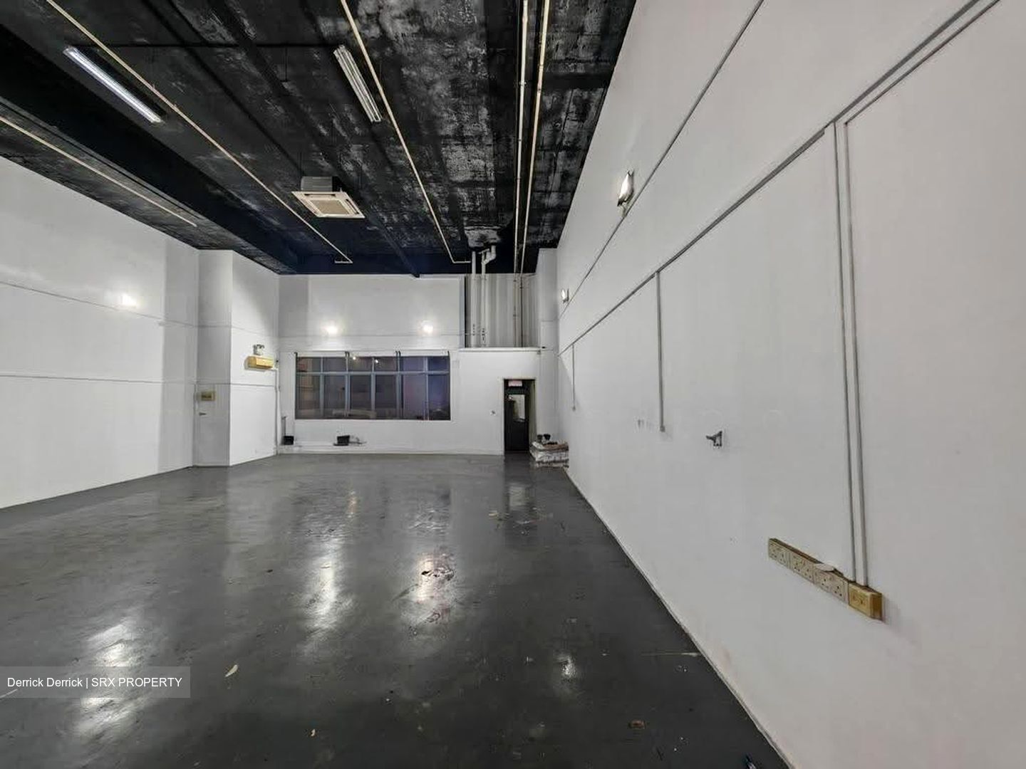 North Spring Bizhub (D27), Factory #627363511